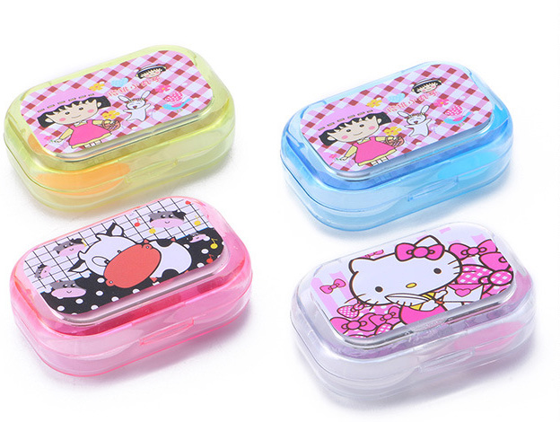 ​contact lens case